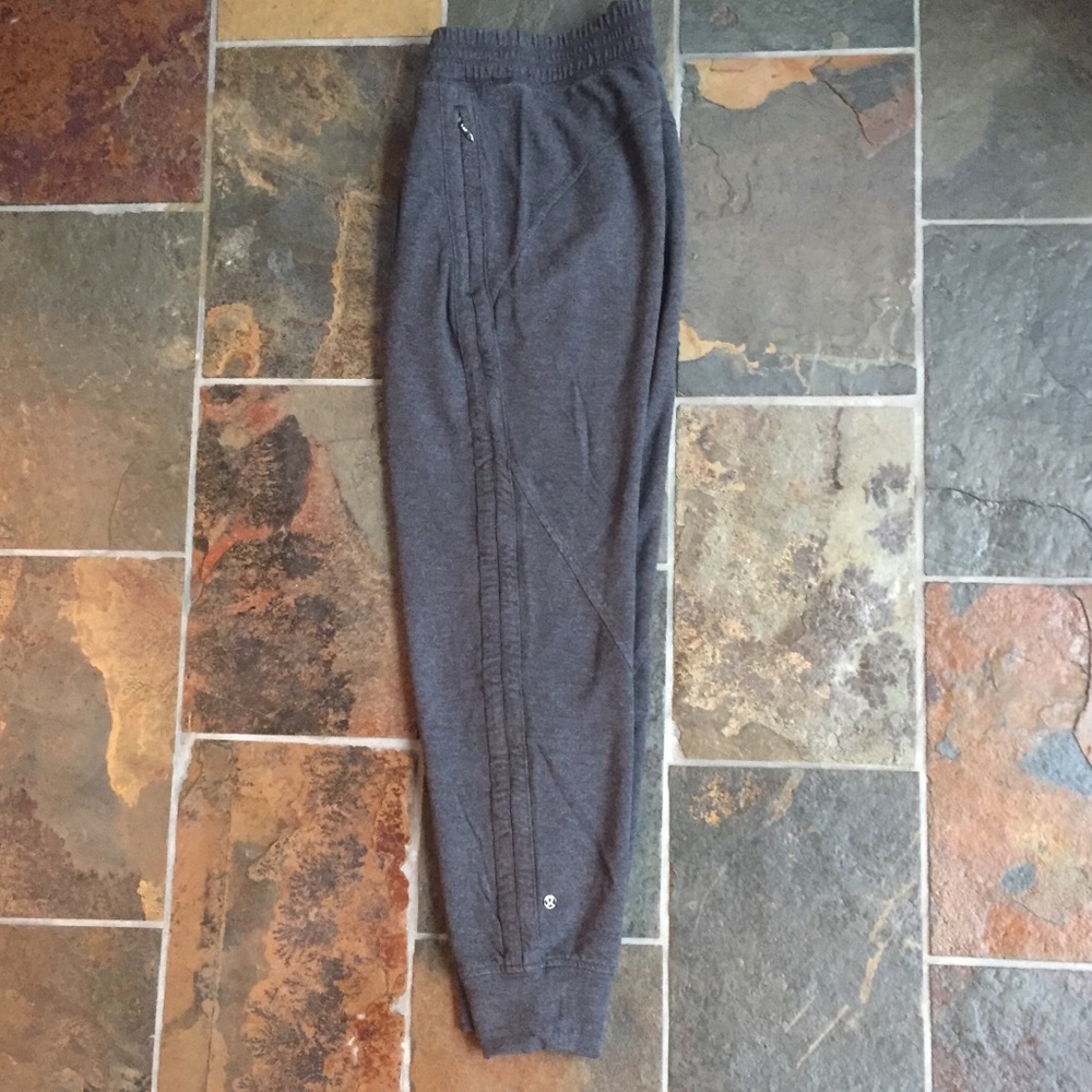 Lululemon Sweatpant Joggers Sz 4